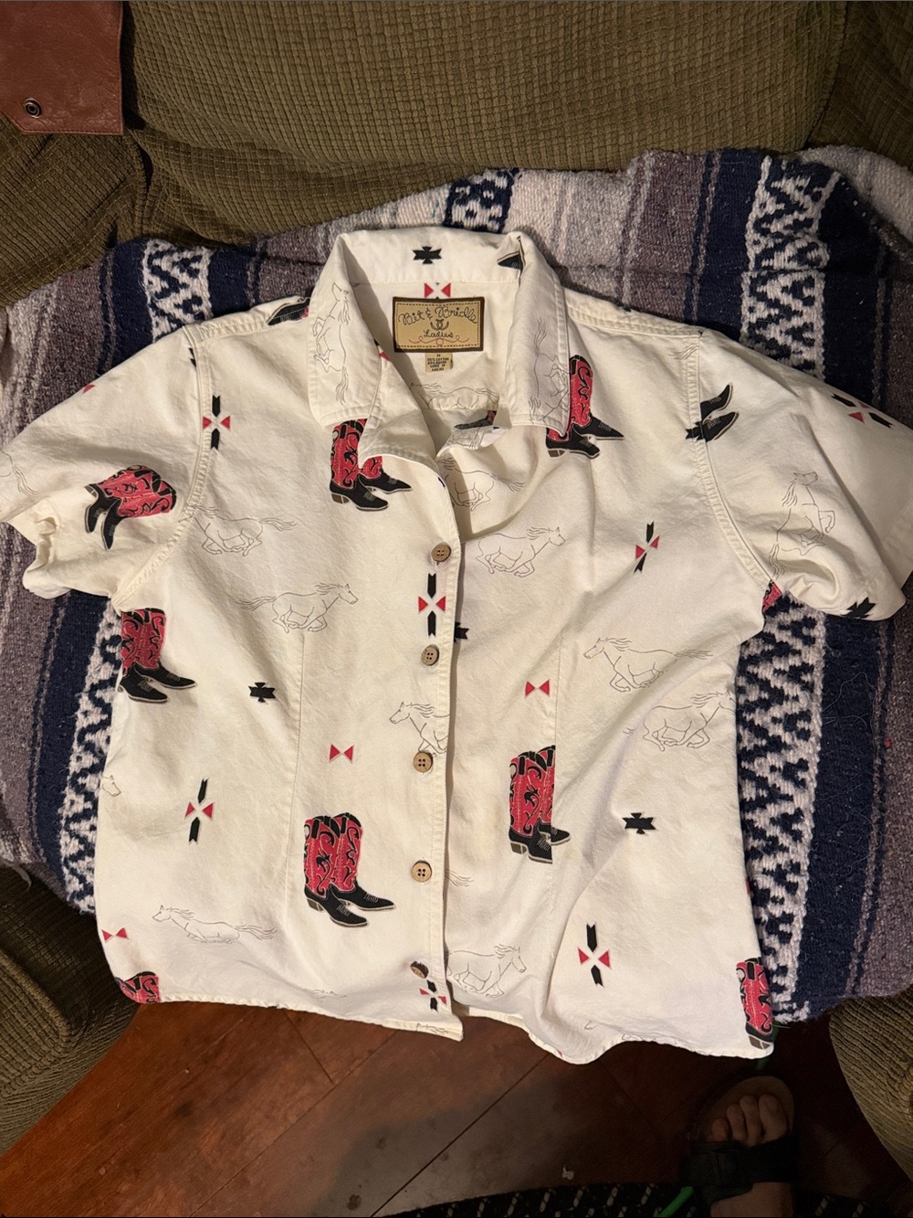 Woman’s White Short-Sleeve Button-Up Shirt with Red & Black Western Print